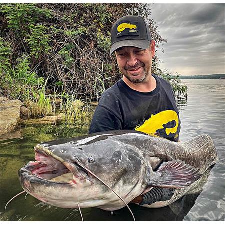 MÄNNERKAPPE MIT SCRATCH FISHXPLORER TRUCKER