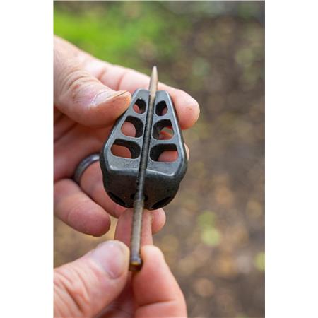 METHOD FEEDER KORUM ARROWHEAD DISTANCE METHOD FEEDER