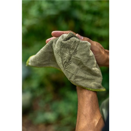 MICROVEZELHANDDOEK KORUM CLASSIC BARBEL TOWEL