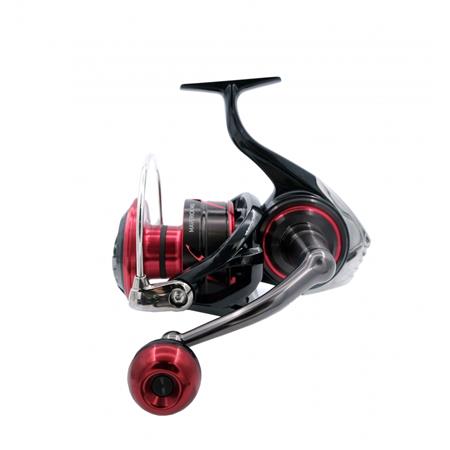Molinete Spinning Daiwa Maverick Monocoque 2022