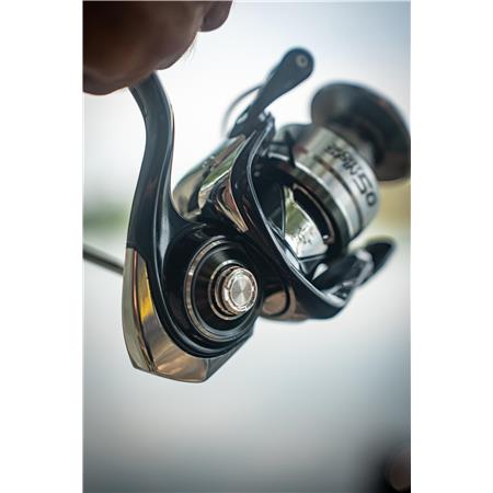 MOULINET SPINNING BLACK CAT CAT SPIN 50