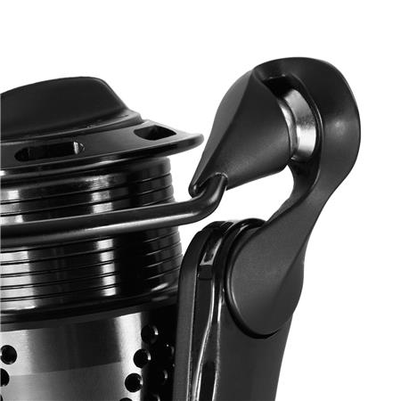 MOULINET SPINNING MIKADO BLACK CRYSTAL
