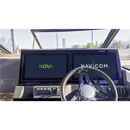 MULTIFUNCTION GPS SCREEN 16