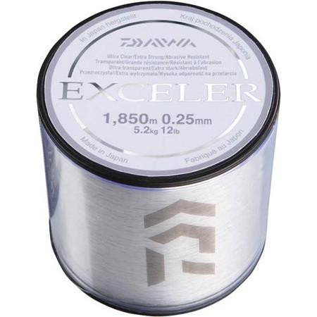 Nylon Daiwa Exceler Halvtransparent