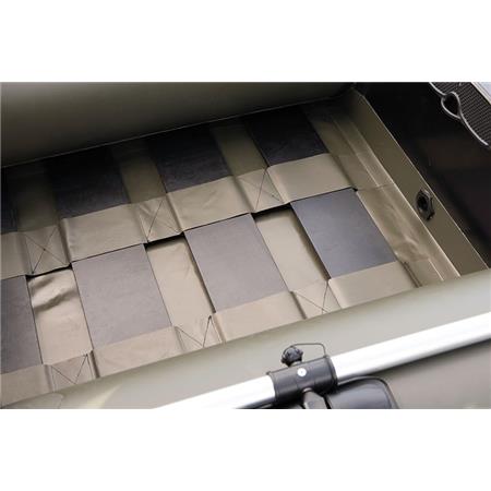 OPBLAASBARE BOOT FOX EOS 300 BOAT