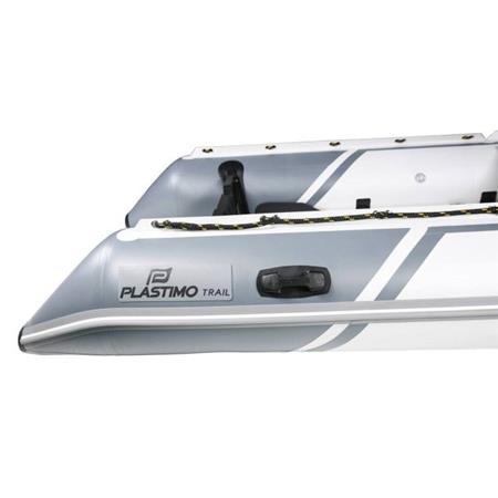 OPBLAASBARE BOOT MET OPBLAASBARE KIEL IN V PLASTIMO TRAIL 310 AVEC QUILLE GONFLABE EN V