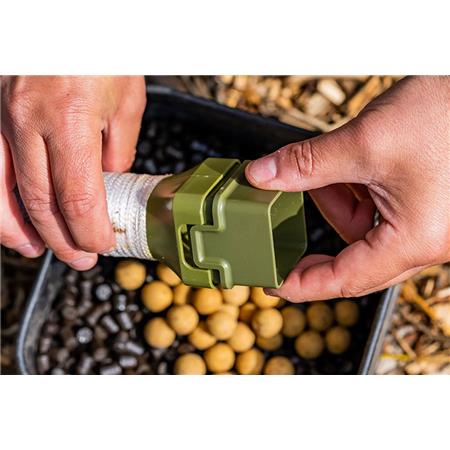 OPLØSELIGT NETSÆT ONE MORE CAST CHOPSTIX BAIT CHOPPING FADE PVA MESH SYSTEM MED CUTTER