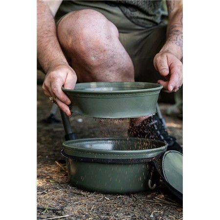 PACK SEAU + TAMIS KORUM EVA SOLID GROUNDBAIT BOWL & RIDDLE