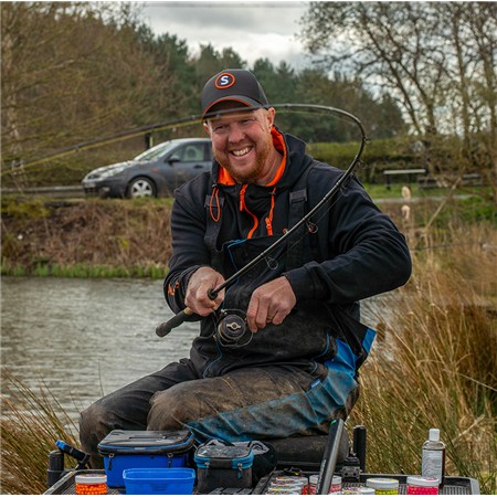 PETJE SONUBAITS S-DESIGN WATERPROOF CAP - NOIR