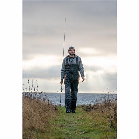 PETO DE HOMBRE SAVAGE GEAR WP PERFORMANCE - NOIR/GRIS