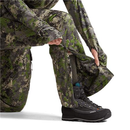 PETO PARA MUJER SITKA FANATIC BIB - OPTIFADE COVER