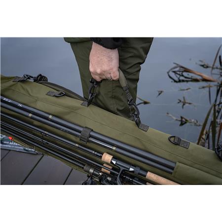POKROWIEC KORUM PROGRESS QUIVER 3 ROD
