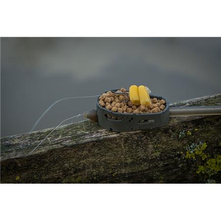 PRE-TIED HOOK FOX MATRIX MXC-3 4” SUPER STOP RIGS - PACK OF 8