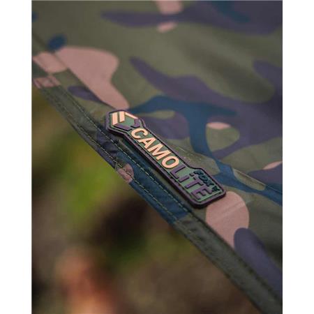 PRESENNING FOX CAMOLITE TARPS