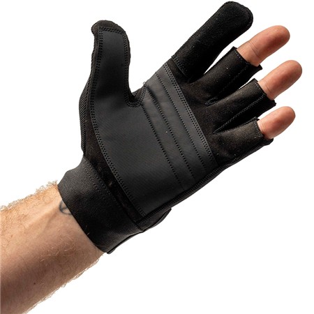 PROTECTIVE GLOVE NASH SPOT ON CASTING GLOVE