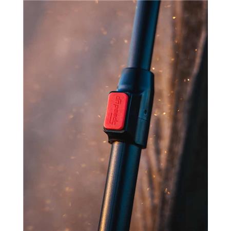 REFUGIO FOX EOS SOCIAL SHELTER