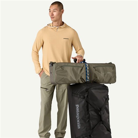 ROD CASE - BASIN GREEN PATAGONIA BLACK HOLE ROD CASE - BASIN GREEN