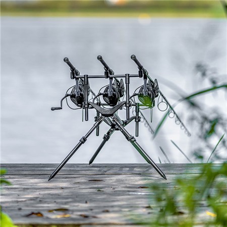 ROD POD AVID CARP REVOLVE MULTI POD