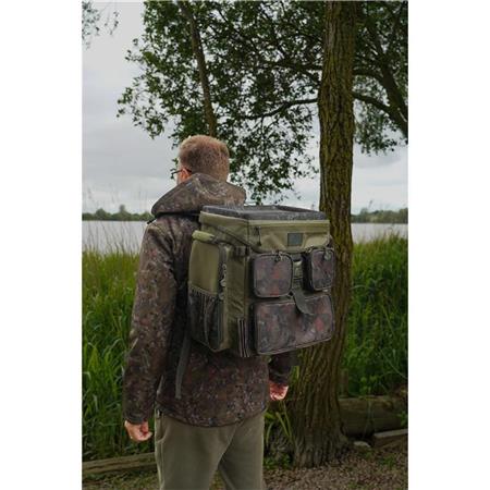 RUGZAK ONE MORE CAST HEIST COMPACT RUCKSACK