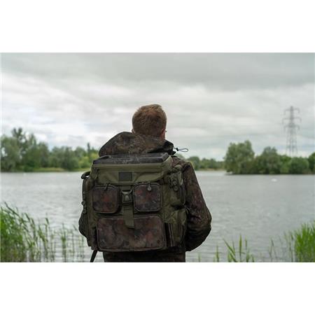 RYGSÆK ONE MORE CAST HEIST COMPACT RUCKSACK