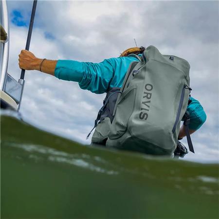 ΣΑΚΊΔΙΟ ΠΛΆΤΗΣ ORVIS PRO WATERPROOF BACKPACK 30L