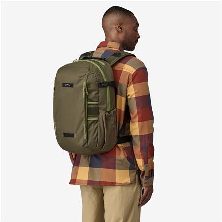ΣΑΚΊΔΙΟ ΠΛΆΤΗΣ PATAGONIA STEALTH PACK 30L