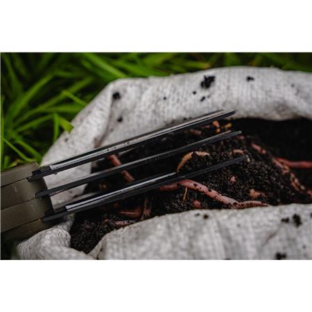 SCISSORS AVID CARP WORM CHOPPERS