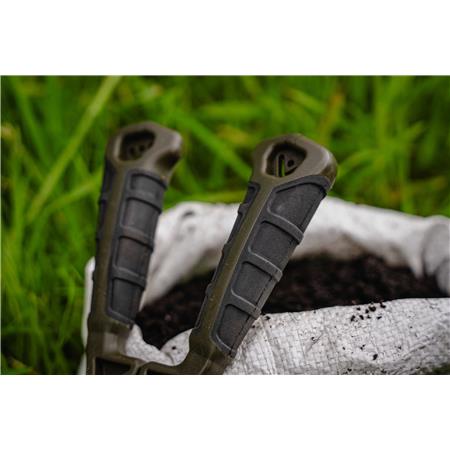 SCISSORS AVID CARP WORM CHOPPERS