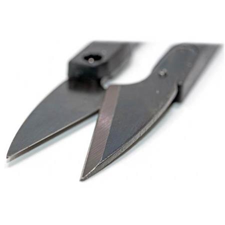 SCISSORS FLY SCENE DE FINITION