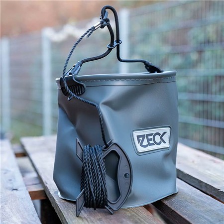 SEAU PLIABLE ZECK FOLDING BUCKET & ROPE