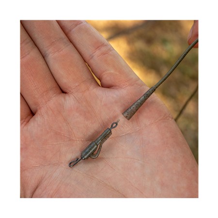 SET AVID CARP OUTLINE LEAD CLIP TUBING KIT