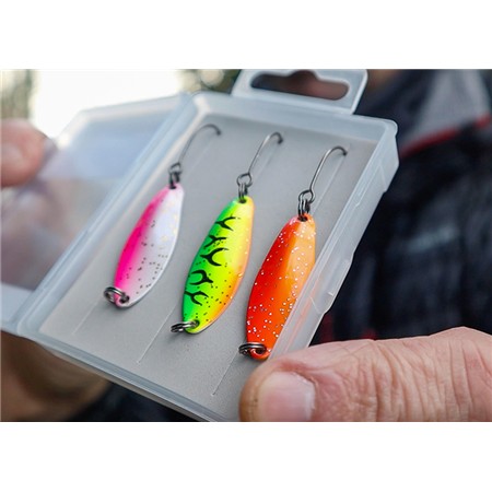 ΣΕΤ ΚΟΥΤΑΛΙΏΝ ΜΕ ΚΥΜΑΤΙΣΤΉ ΔΡΆΣΗ ZEBCO TARGET FISH ULTRA LIGHT TROUT SPOON