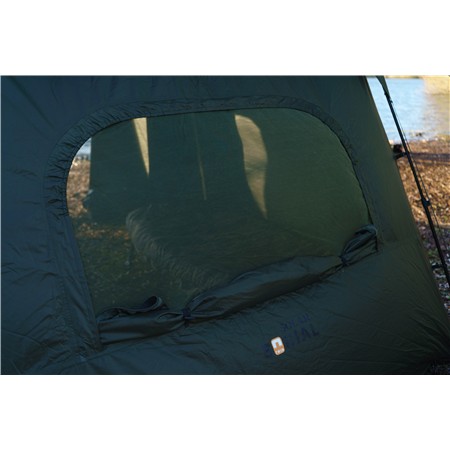 SHELTER SOLAR SOCIAL ' THE TWIN'