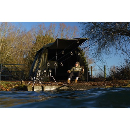 SHELTER SOLAR SOCIAL ' THE TWIN'