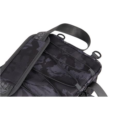 SKULDERTASKE FOX RAGE CAMO VOYAGER MEDIUM TACKLE BAG