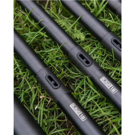 SPIGOT-JOINTED POLE FOX MATRIX XTR500 ELITE PRO PACKAGE