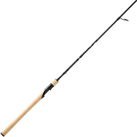 SPINNING HENGEL 13 FISHING OMEN QUEST TRAVEL