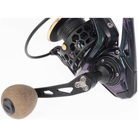 SPINNING REEL HART REACT