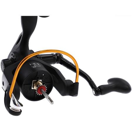 SPINNING REEL MIKADO INTRO