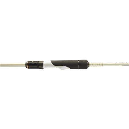 SPINNINGSTANG ILLEX PEPPER X5 S 2252 M-MH SILVER OPS