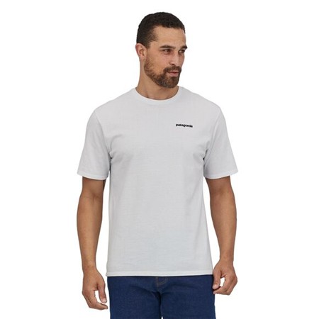 T-SHIRT TIL MÆND MED KORTE ÆRMER PATAGONIA P-6 LOGO RESPONSIBILI-TEE - HVID