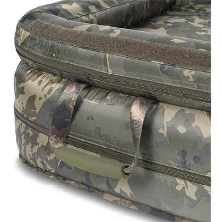 TAPETE DE RECEPÇÃO NASH CARP CARE AIR CRADLE CAMO