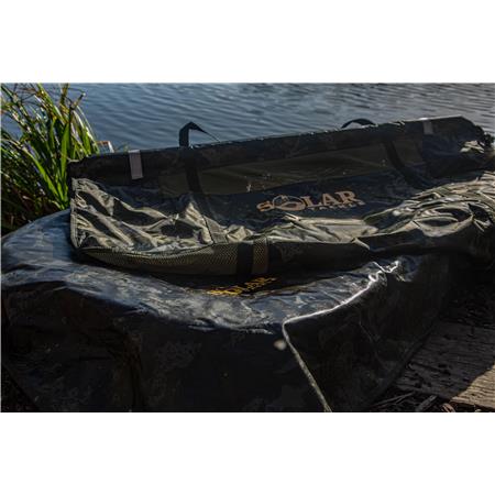 TAPETE DE RECEPÇÃO SOLAR UNDERCOVER CAMO FOLDABLE UNHOOKING MAT