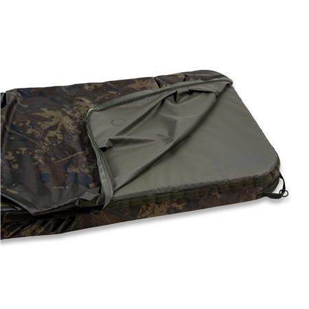 TAPPETO DI RICEZIONE NASH CARP CARE DELUXE BEANIE MAT XL