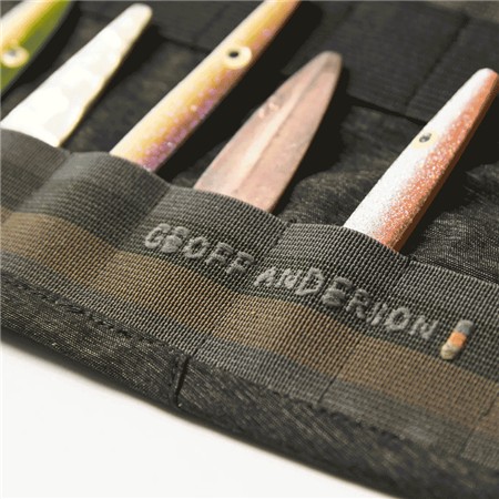 TAS VOOR KUNSTAAS GEOFF ANDERSON UPCYCLED LURE ROLL