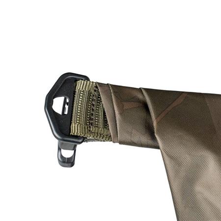 TASKE TIL BEDCHAIR NASH SUBTERFUGE WATERPROOF BEDCHAIR BAG