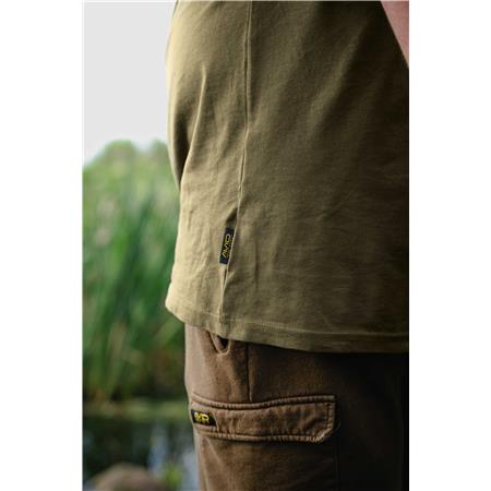 TEE SHIRT KORTE MOUWEN HEREN AVID CARP ICON T-SHIRT KHAKI - KAKI