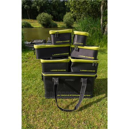 TILBEHØRSETUI FOX MATRIX LARGE EVA CASE 180