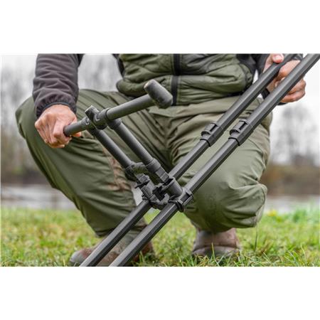 TREFOD KORUM DELUXE RIVER TRIPOD 3 ROD WIDE