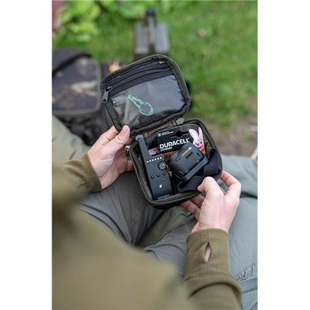 TROUSSE À ACCESSOIRES KORDA COMPAC 100 TACKLE POUCH DARK KAMO